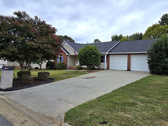 2nd image of 198 Robinwood Pl