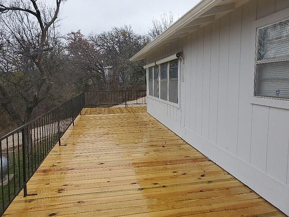 4th image of 6941 Clifden Dr