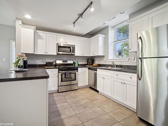 2nd image of 2458 N Lotus Ave APT 2