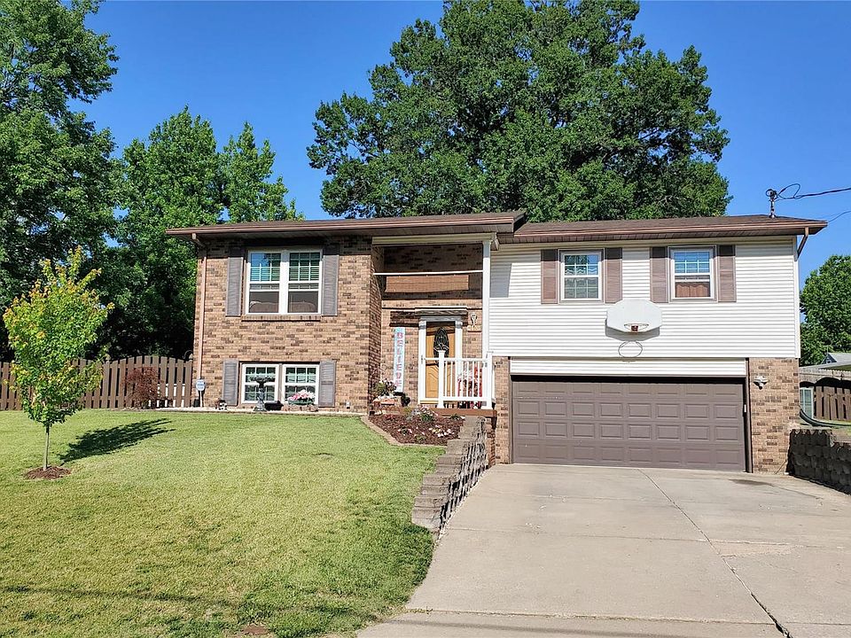1st image of 404 E Airwood Dr