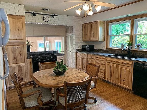 Updated Kitchen in past 7 yr