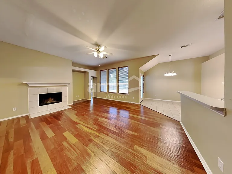 702 Bethany Lake Blvd — Photo 6
