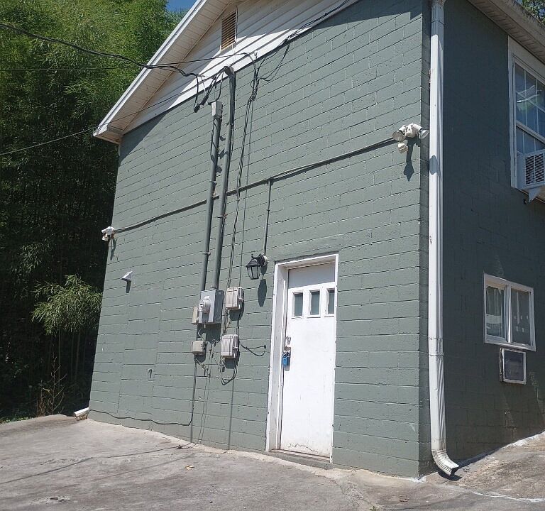 1st image of 59 Oak St #B