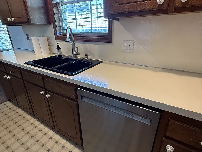 2208 Timbercrest Dr — Photo 8