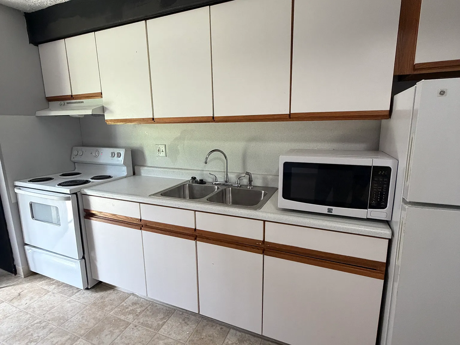 1 bed, 700 sqft, $950 — Photo 4