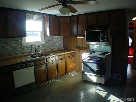 2nd image of 79-81 Hamilton Ave