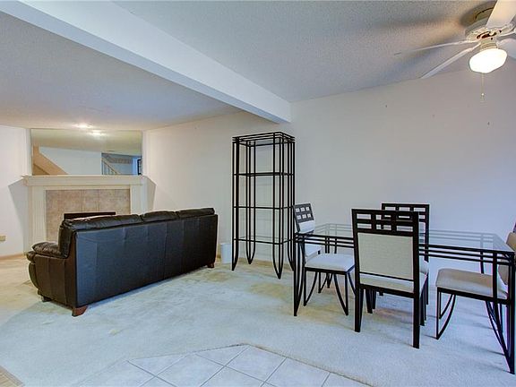 3rd image of 5925 NE Moonstone Dr