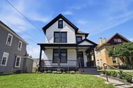 photo property thumbnail