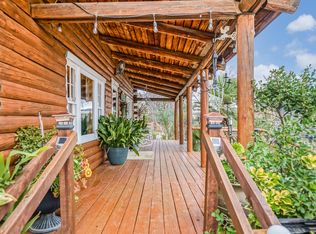 8601 Wildflower Ln, Agua Dulce, CA 91390