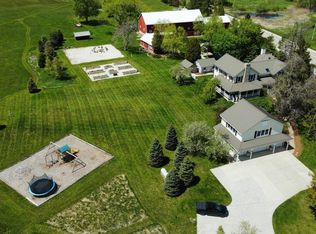 2237 Washington Ave, Cedarburg, WI 53012