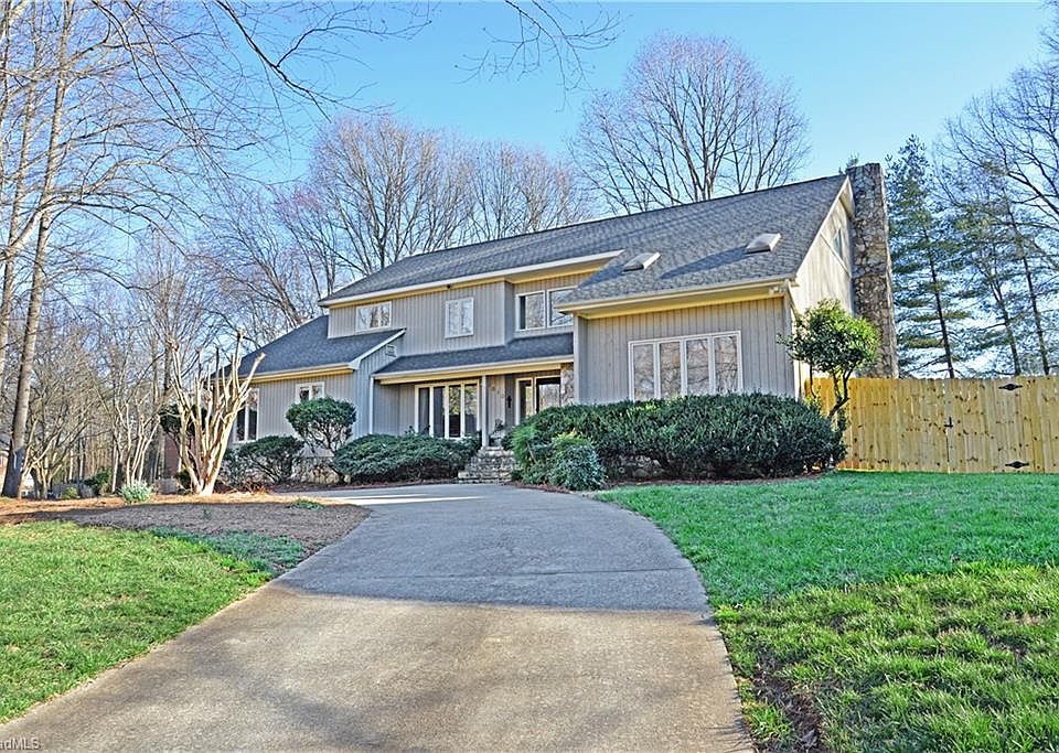 1st image of 3810 Meredith Dr