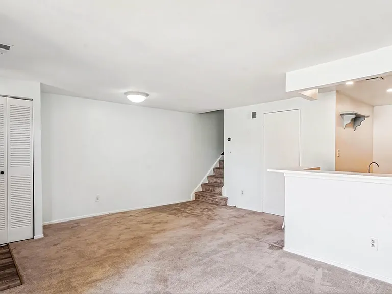 8851 Welbeck Way — Photo 6