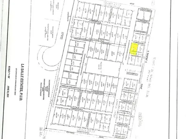 103 Lavaca Cir, Rockport, TX 78382