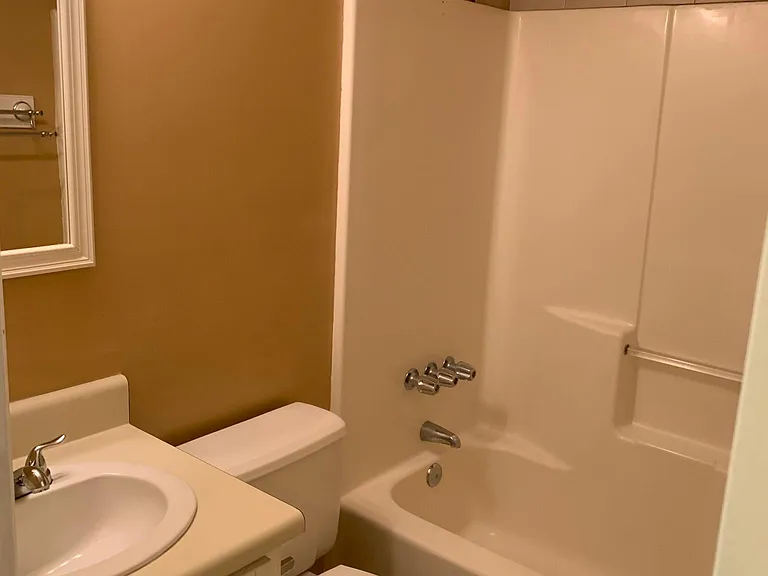 127 Blue Pool Dr — Photo 14