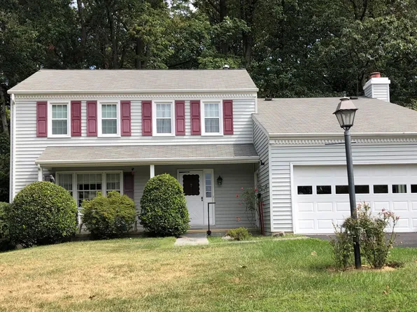 2023 Powhatan St, Falls Church, VA 22043