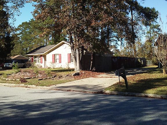 4th image of 506 Greenfield Blvd