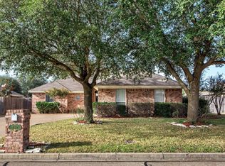 10317 Sierra West Dr, Woodway, TX 76712