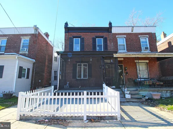 18 N 2nd St, Darby, PA 19023