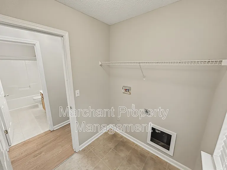 776 Waterbrook Ln — Photo 45