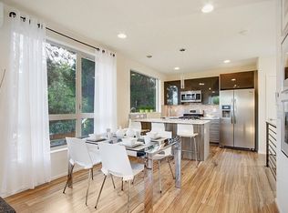 721 26th Ave S UNIT A, Seattle, WA 98144