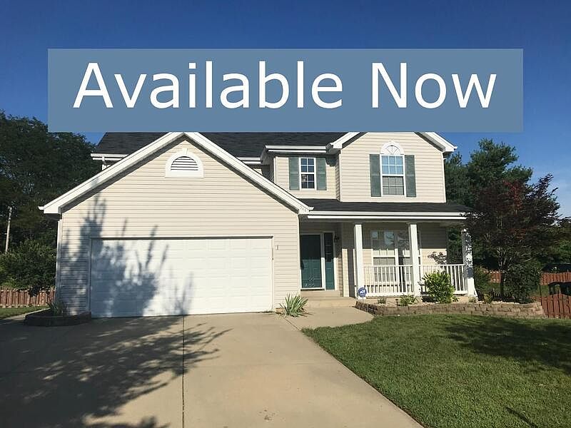 1st image of 544 Glen Oak Dr
