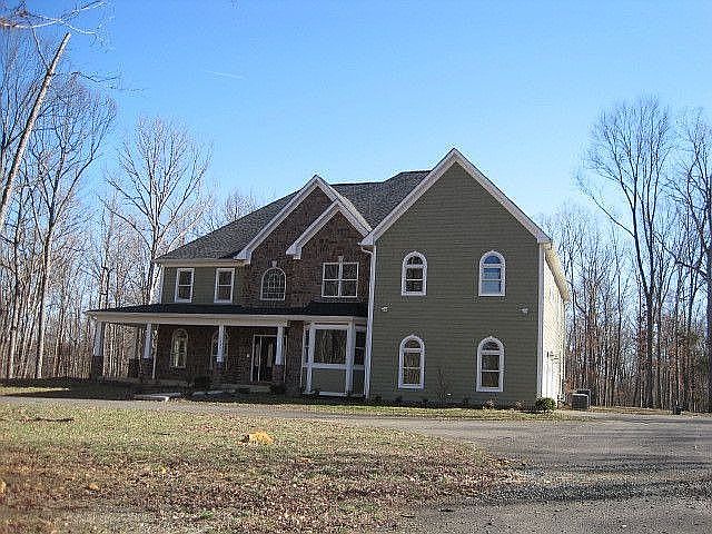 2nd image of 5835 Gaines Manor Ct