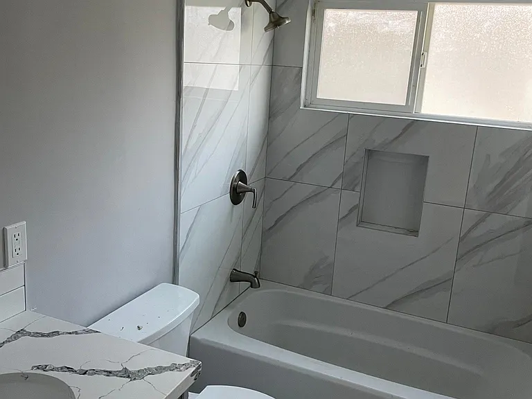 5928 N Muscatel Ave — Photo 10