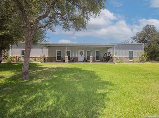 575 County Road 342, Hondo, TX 78861