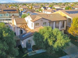 32066 Live Oak Dr, Temecula, CA 92592