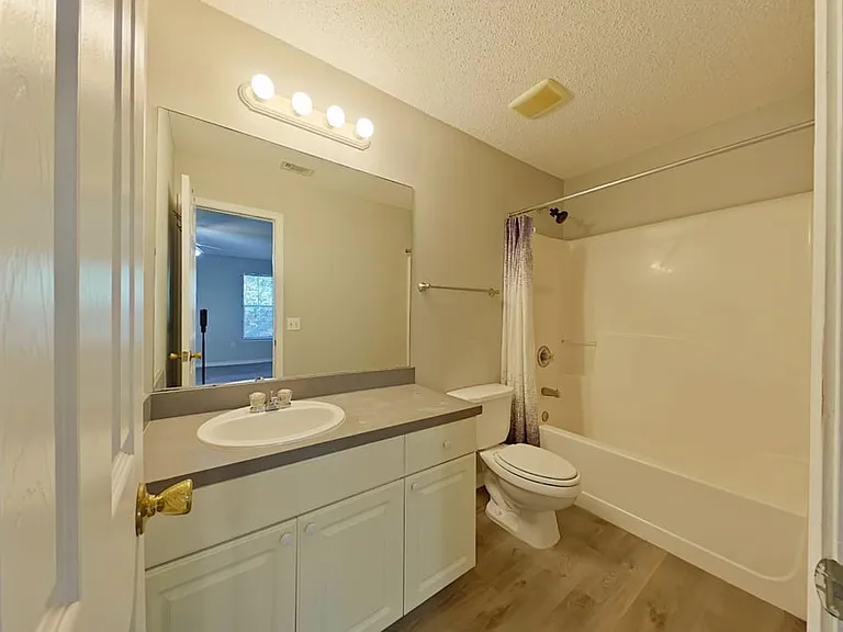 475 Keystone Rd — Photo 12