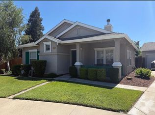 304 Peachcrest Ct, Oakdale, CA 95361