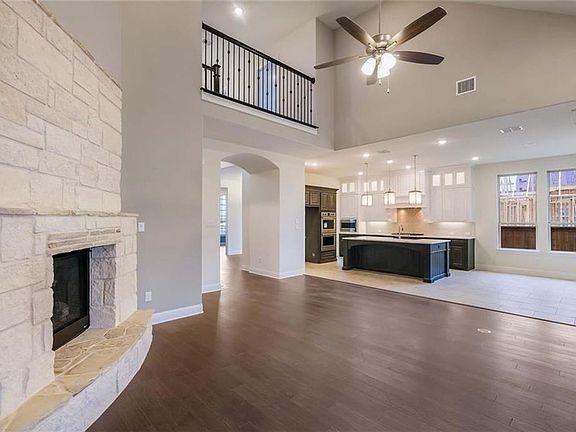 5th image of 2901 Twin Eagles Dr