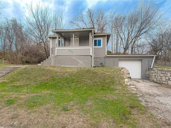 2838 Roosevelt St, Kansas City, KS 66104
