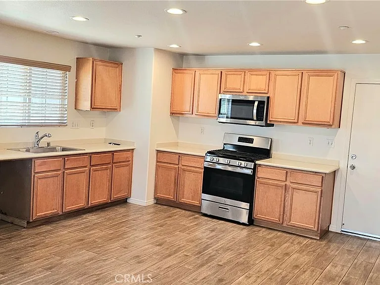 9242 Kettle Rd — Photo 6