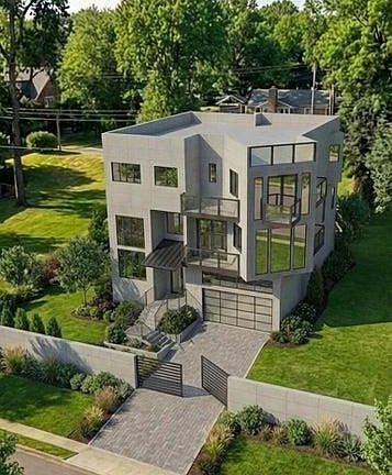 4th image of 18 Emerson Avenue #P
