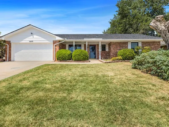1609 Ballad Dr, Midwest City, OK 73130