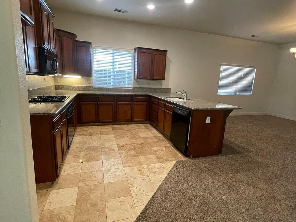 2nd image of 2848 Casty Ct