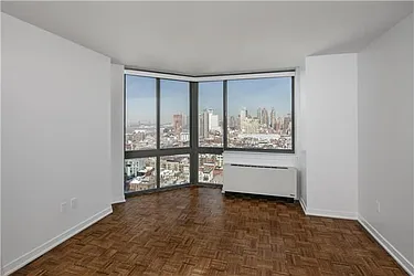 Rented by Addison Property Group