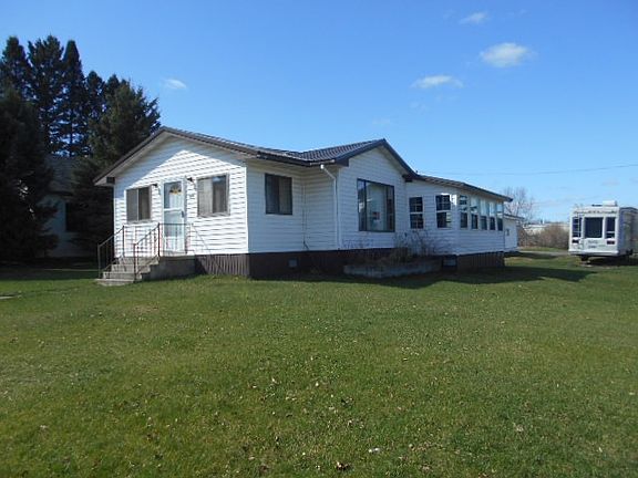 4th image of 604 5th St