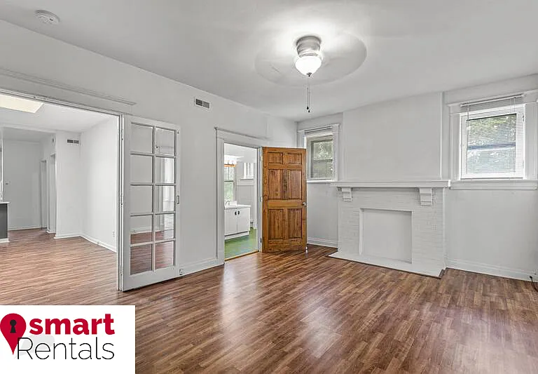 1722 Waverly Pl — Photo 13