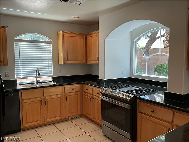 10975 Calcedonian St — Photo 3