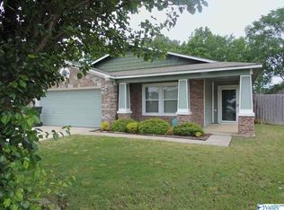 183 Bermuda Lakes Dr, Meridianville, AL 35759