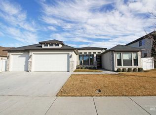 652 Sunshine Dr, Twin Falls, ID 83301