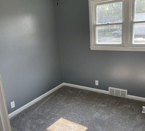 5th image of 4522 S 62nd Ave