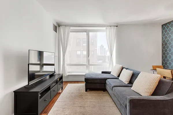 Sold by Compass | media 2