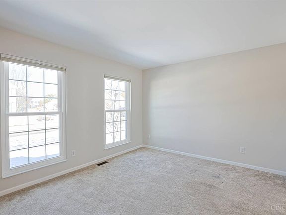 5th image of 5104 Lexington Ct