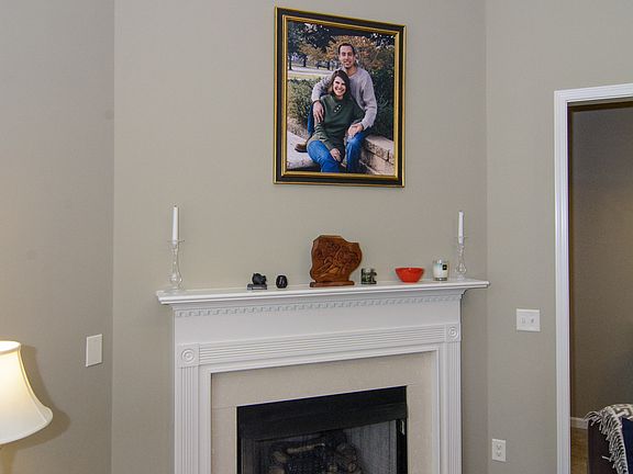 4th image of 2187 Chalybe Dr