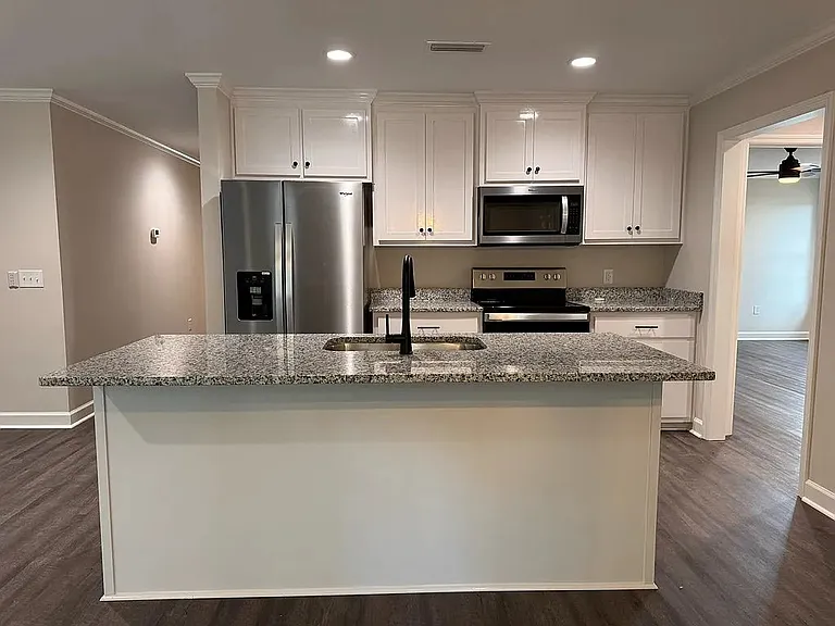 132 Gritney Rd — Photo 4