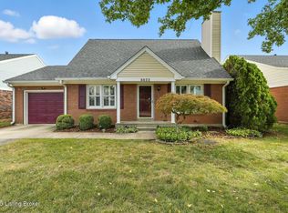 8822 Staghorn Dr, Louisville, KY 40242