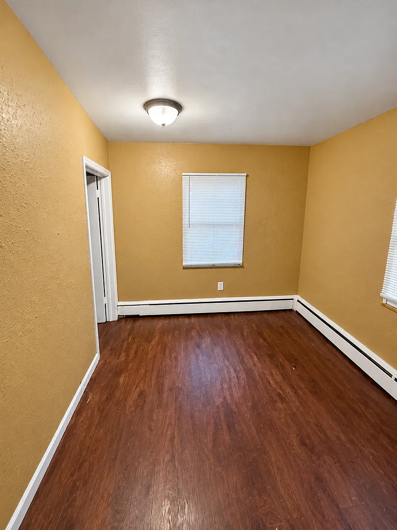 2702 Maryland Ave — Photo 4
